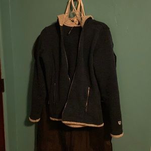 Light jacket never worn